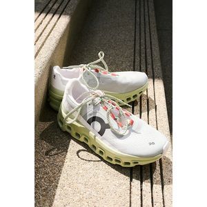 On Running Cloudmonster Sneakers Womens Size 9.5 $170.00